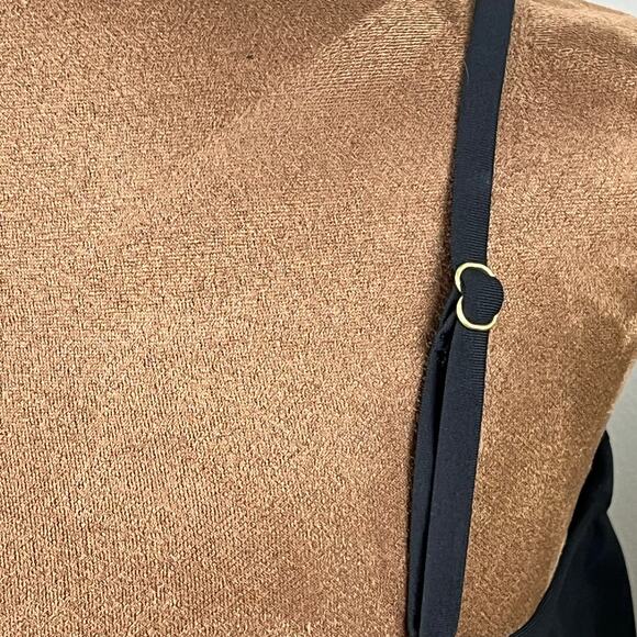 Time & Tru Black Ruffled V Neck Bathing Suit Top Size Medium New with tag - Picture 3 of 7